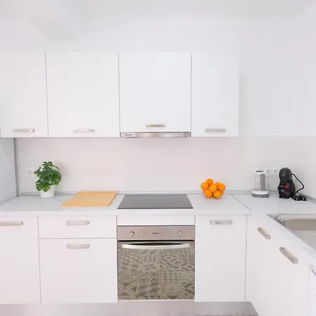 Apartment Lovely Malaga